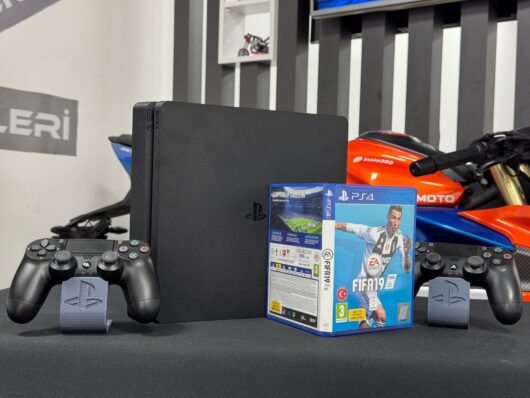 PlayStation 4 Slim 1TB Çift Kol + Fifa 19 Oyun CD’si (İKİNCİ EL) - Görsel 4