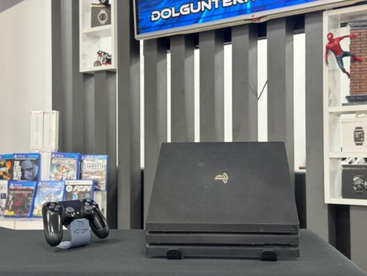 PlayStation 4 Pro 1TB Tek Kol (İKİNCİ EL) - Görsel 2