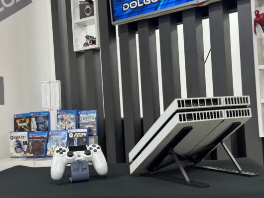 PlayStation 4 Fat Beyaz 1TB Tek Kol (İKİNCİ EL) - Görsel 4