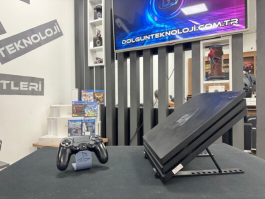 PlayStation 4 Pro 1TB Tek Kol CD Rom Bozuk (İKİNCİ EL) - Görsel 4