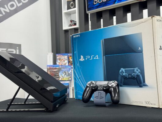 PlayStation 4 Fat 500GB Tek Kol Kutulu (İKİNCİ EL) - Görsel 3
