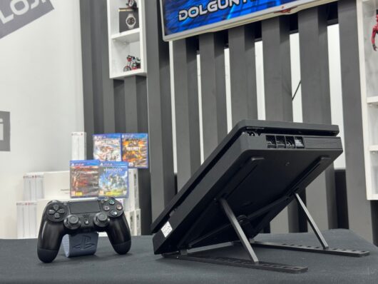 PlayStation 4 Slim 500GB Tek Kol CD Rom Bozuk (İKİNCİ EL) - Görsel 2