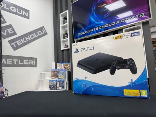 PlayStation 4 Slim 500GB Çift Kol (İKİNCİ EL)
