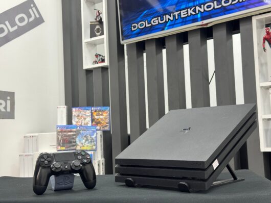 PlayStation 4 Pro 1TB Tek Kol CD Rom Bozuk (İKİNCİ EL) - Görsel 2