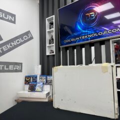 PlayStation 4 Fat 500GB Tek Kol Kutulu (İKİNCİ EL)