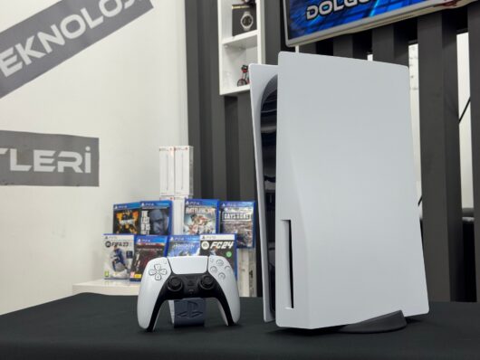 PlayStation 5 Fat 2TB Tek Kol CD’li Sürüm (İKİNCİ EL) - Görsel 4