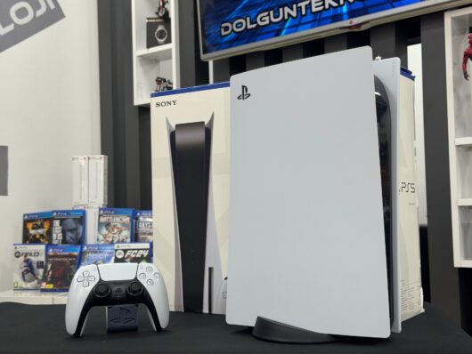 PlayStation 5 Fat 1TB Tek Kol CD’li Sürüm Kutulu (İKİNCİ EL) - Görsel 2