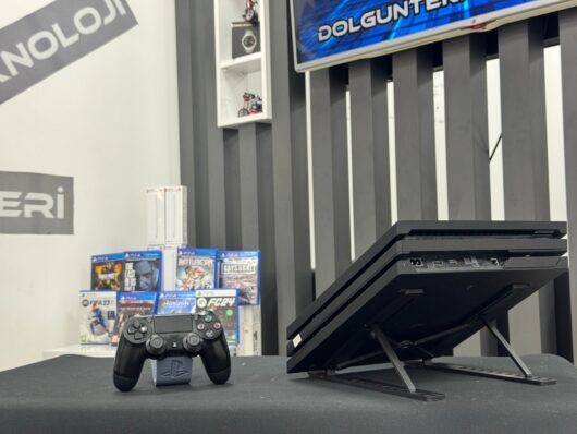 PlayStation 4 Pro 1TB Tek Kol (İKİNCİ EL) - Görsel 4