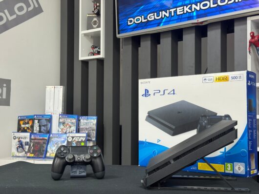 PlayStation 4 Slim 500GB Tek Kol Kutulu (İKİNCİ EL) - Görsel 3