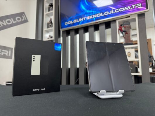 Samsung Galaxy Z Fold 5 12/512 GB (İKİNCİ EL) - Görsel 3